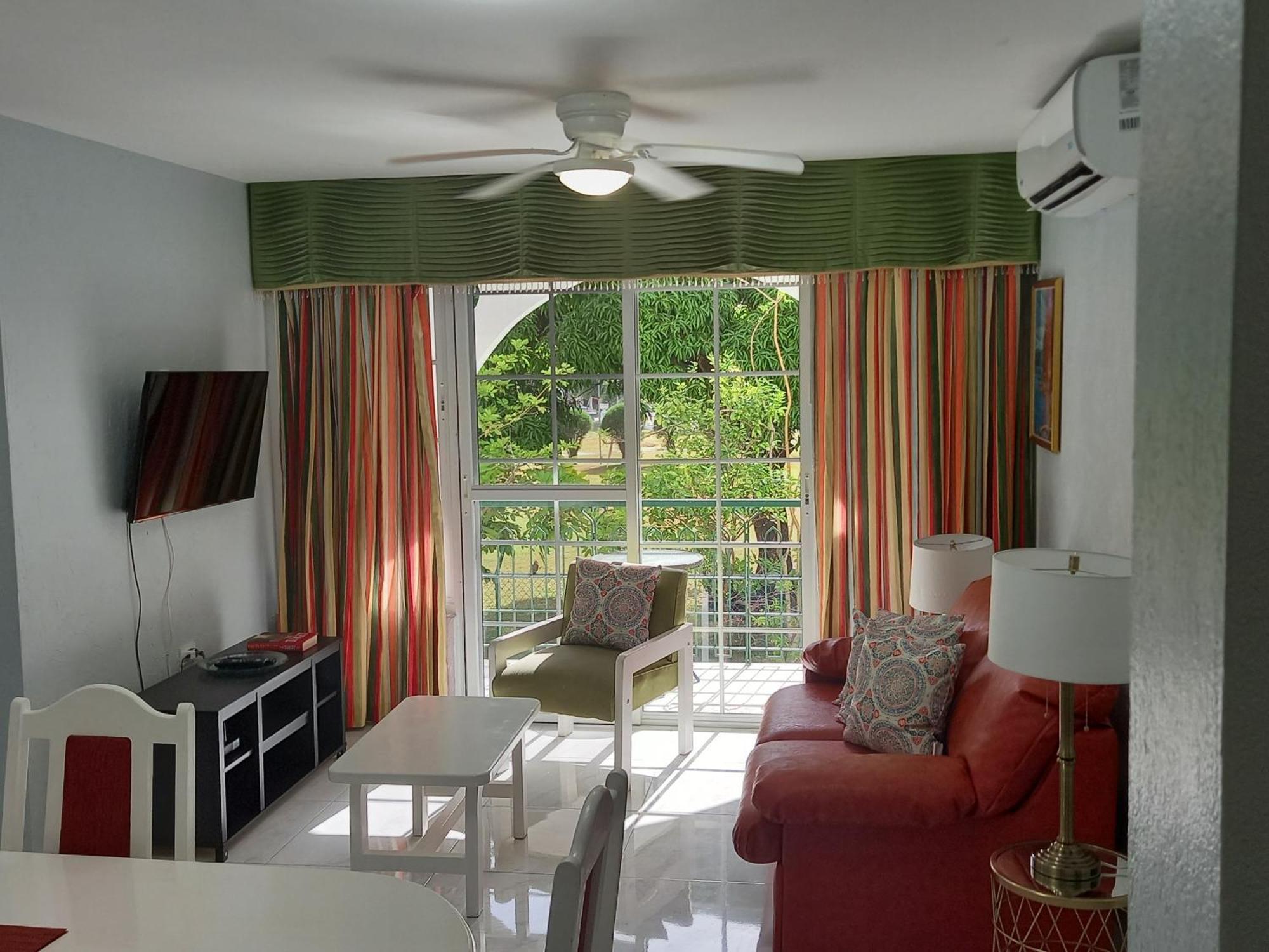 Marchabell By The Sea E22 Leilighet Ocho Rios Eksteriør bilde